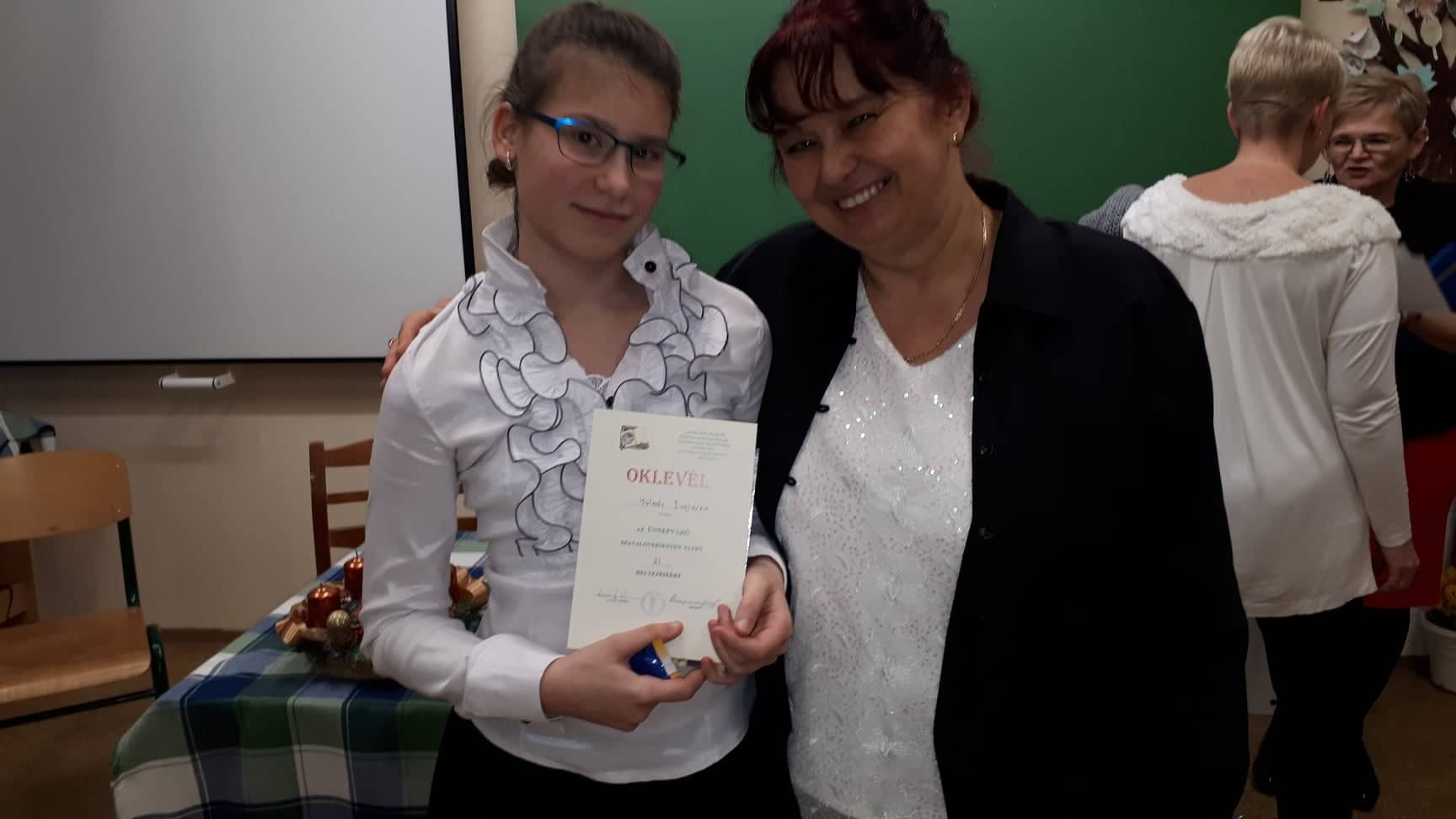 ÜNNEPVÁRÓ Molnár Boglárka Patrícia